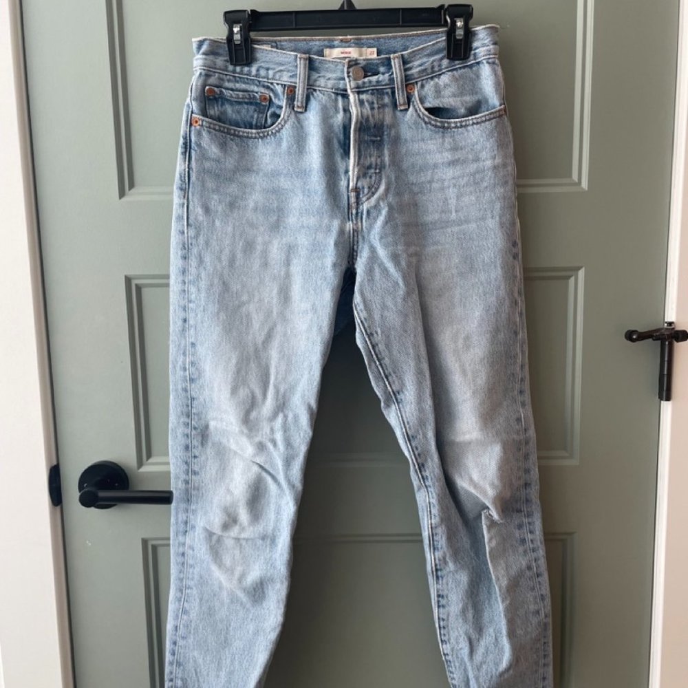 Levi's Well Worn Wedgie Jean